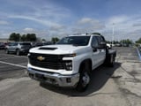 2025 Chevrolet Silverado 3500 HD - Preview 2