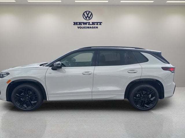 2026 Volkswagen Tiguan - Image 1