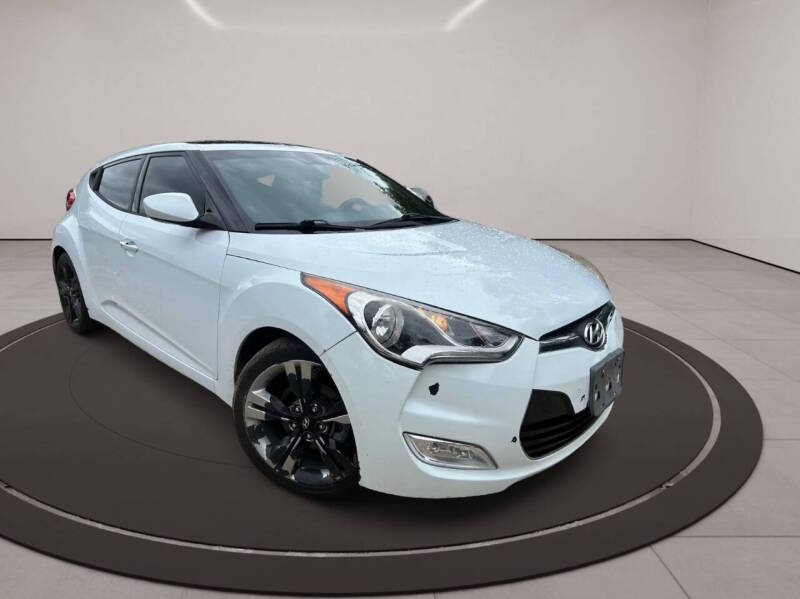 2017 Hyundai Veloster - Image 1