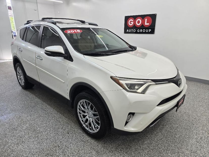 2018 Toyota RAV4 - Image 1