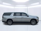 2026 Chevrolet Suburban - Preview 6