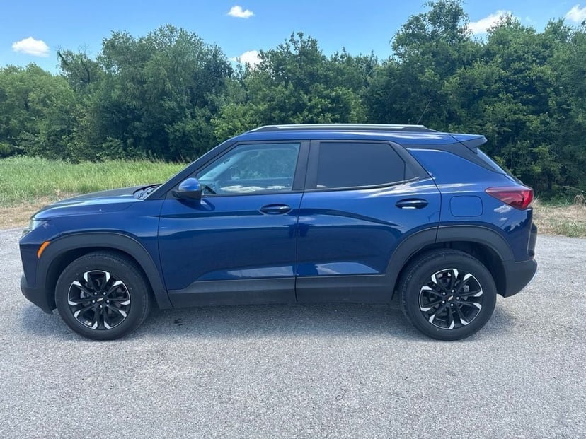 2023 Chevrolet Trailblazer - Image 3