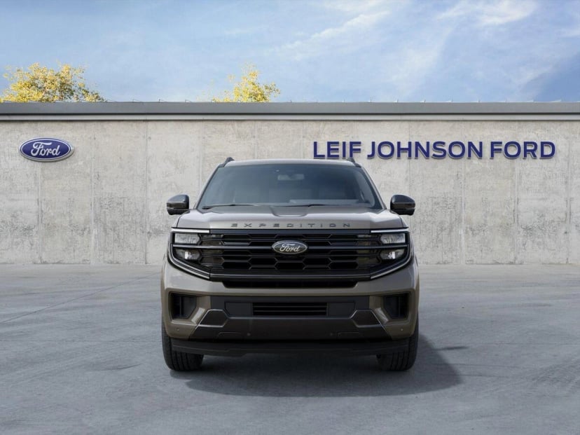2027 Ford Expedition MAX - Image 2