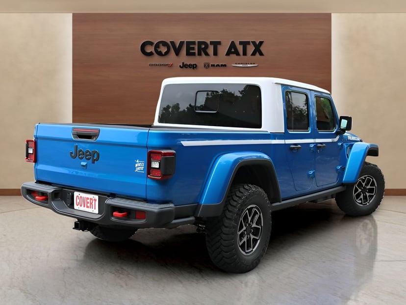 2026 Jeep Gladiator - Image 3