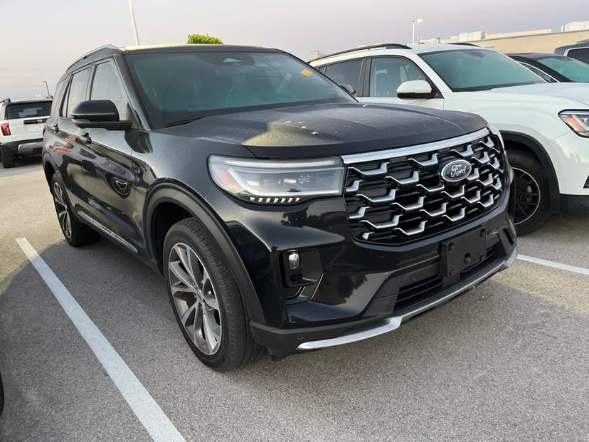 2025 Ford Explorer - Image 1