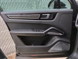 2022 Porsche Cayenne - Preview 12