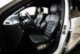 2023 Porsche Macan - Preview 5