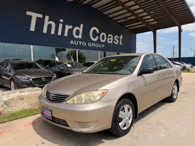 2005 Toyota Camry - Image 1