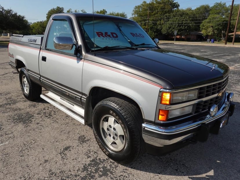 1992 Chevrolet C/K 1500 - Image 1