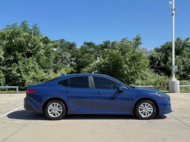 2025 Toyota Camry - Image 2