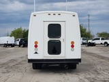 2016 Chevrolet Express Cutaway - Preview 6