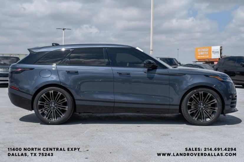 2026 Land Rover Range Rover Velar Dynamic SE 4D Sport Utility Varesine Blue Metallic - Image 3