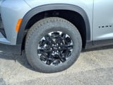 2027 Chevrolet Traverse - Preview 9