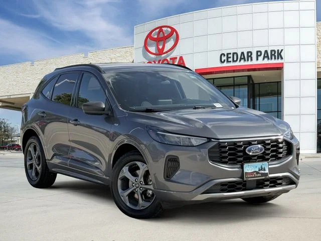 2024 Ford Escape - Image 1