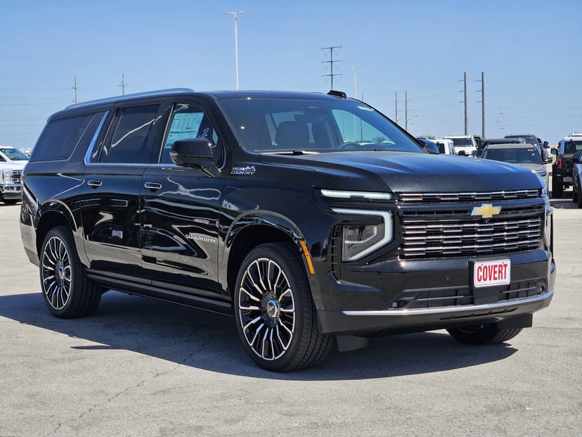 2026 Chevrolet Suburban - Image 2