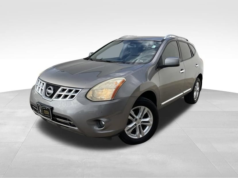 2013 Nissan Rogue - Image 1