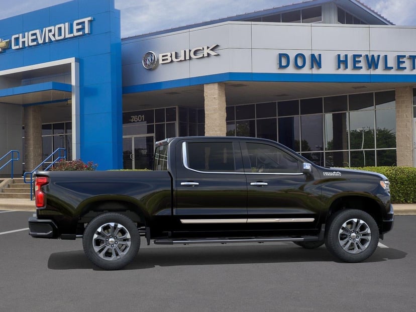 2026 Chevrolet Silverado 1500 - Image 2
