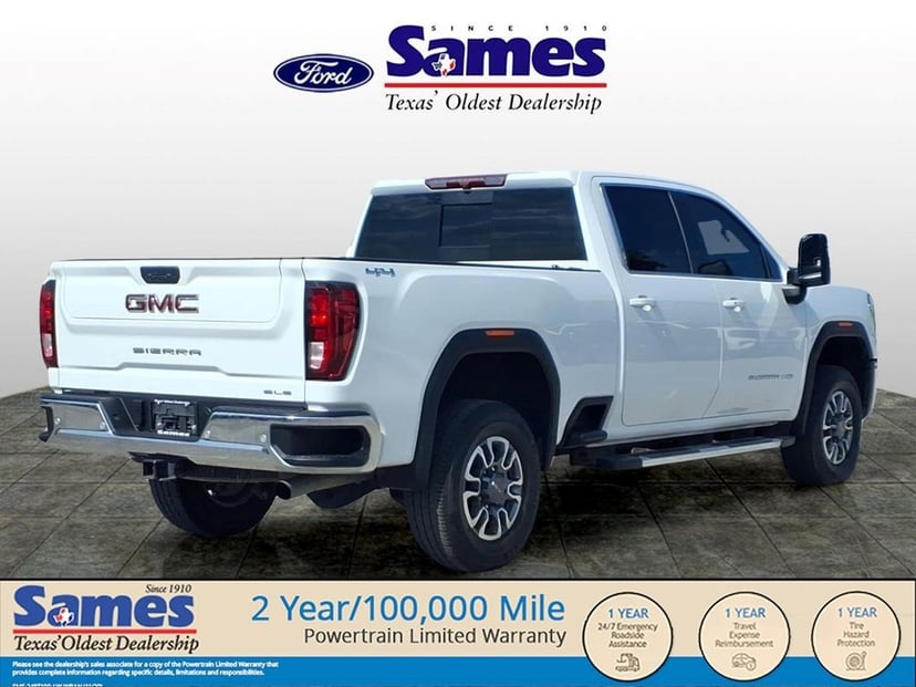 2025 GMC Sierra 2500 HD - Image 3