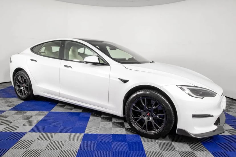 2022 Tesla Model S - Image 3