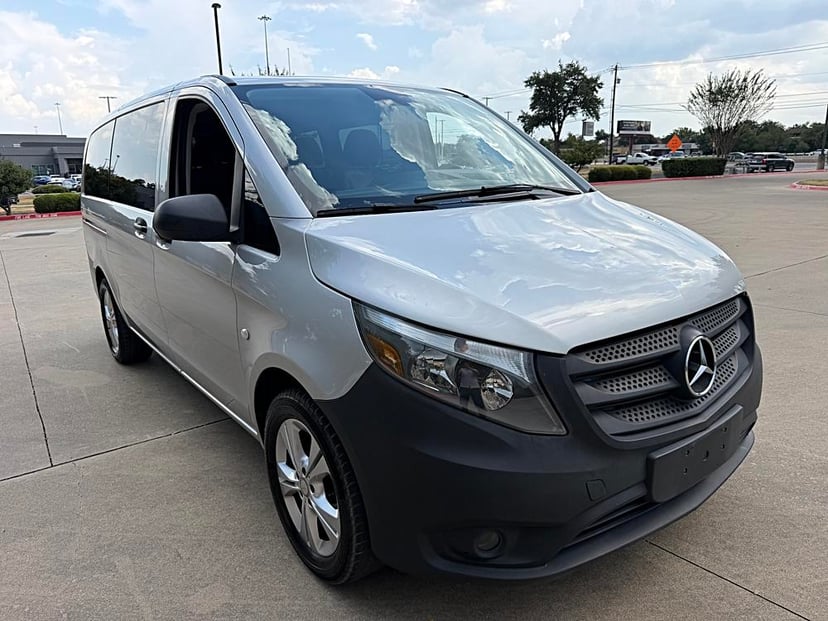 2016 Mercedes-Benz Metris - Image 1