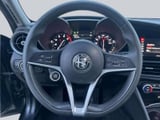 2018 Alfa Romeo Giulia - Preview 6