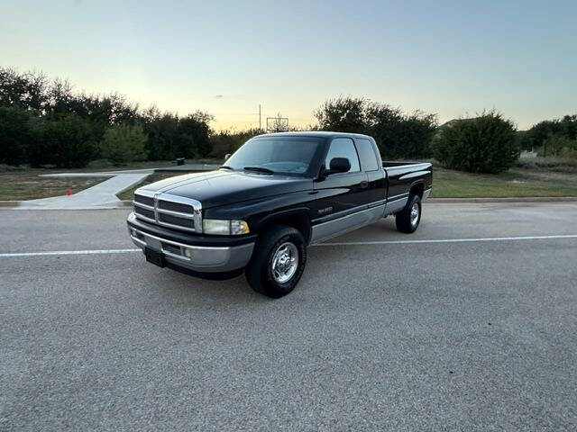 2001 Ram 2500 - Image 1