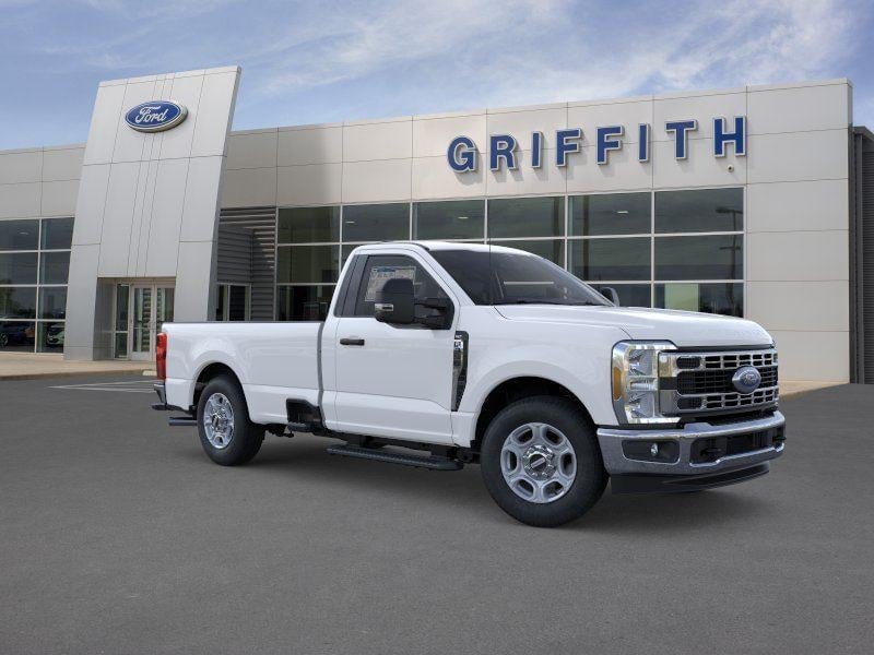 2026 Ford Super Duty F-350 SRW - Image 2