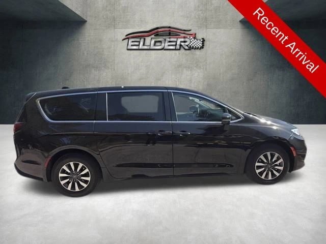2024 Chrysler Pacifica - Image 3