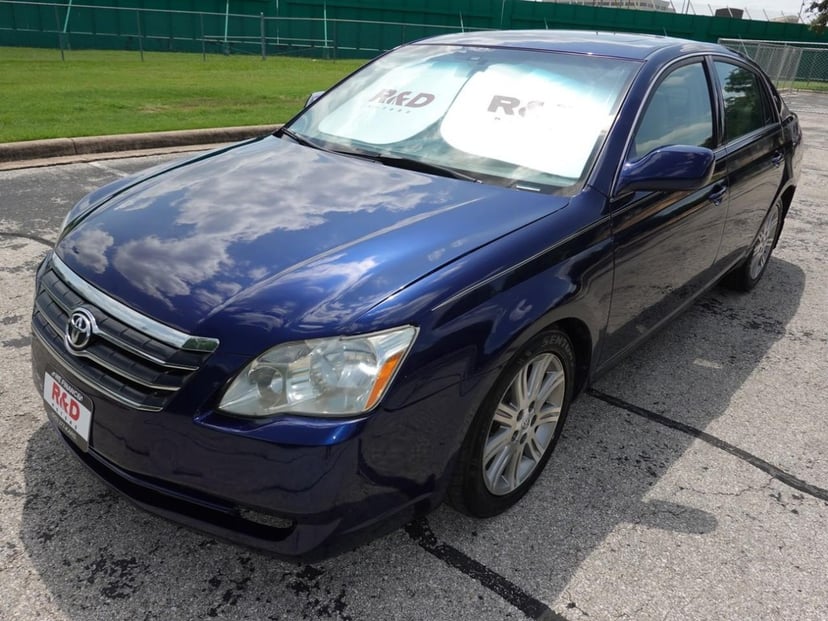 2007 Toyota Avalon - Image 3