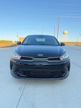 2021 Kia Rio - Preview 3