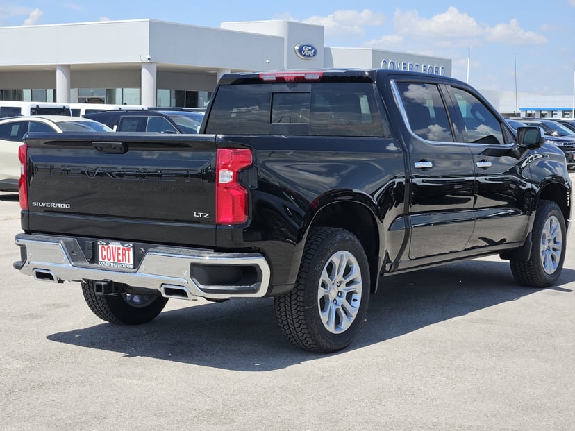 2026 Chevrolet Silverado 1500 - Image 2