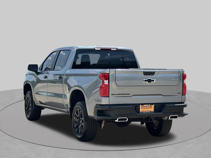 2026 Chevrolet Silverado 1500 - Image 3