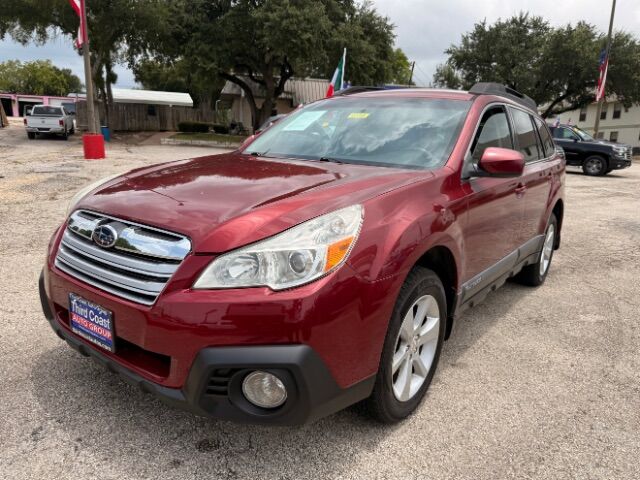 2013 Subaru Outback - Image 2