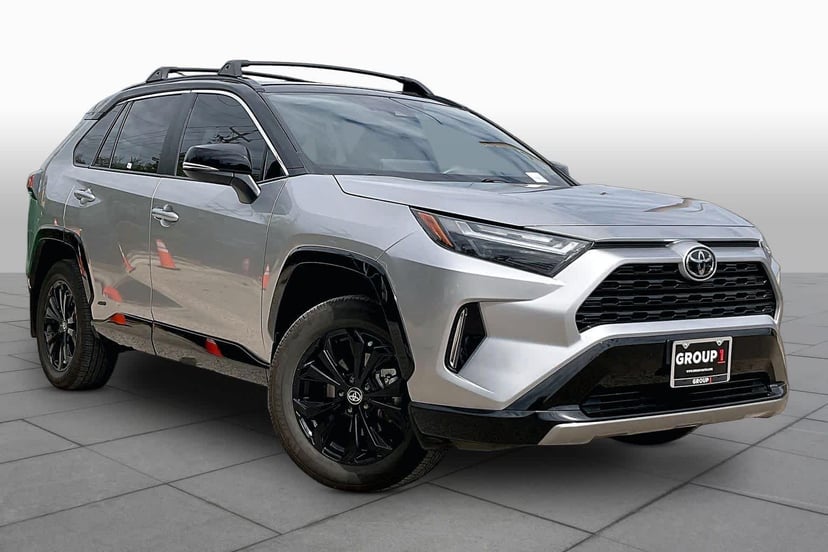2025 Toyota RAV4 - Image 1