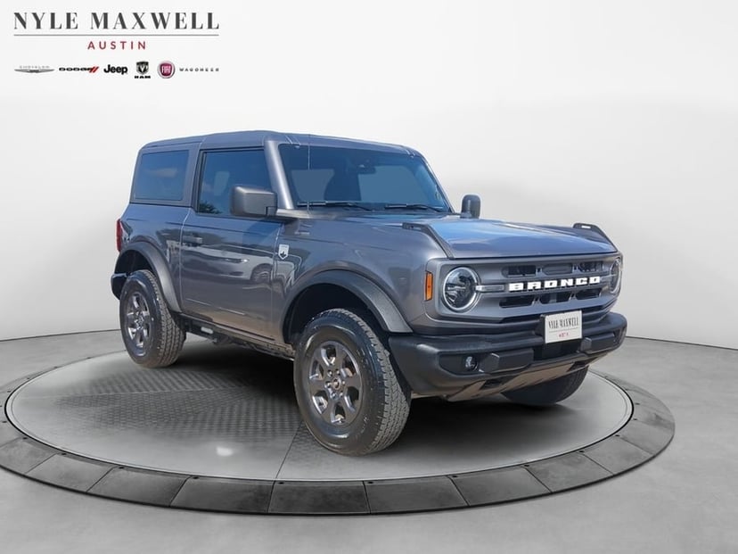 2021 Ford Bronco - Image 2