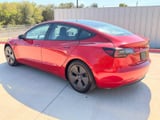 2021 Tesla Model 3 - Preview 4