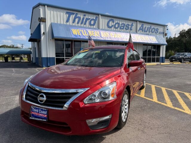 2015 Nissan Altima - Image 1