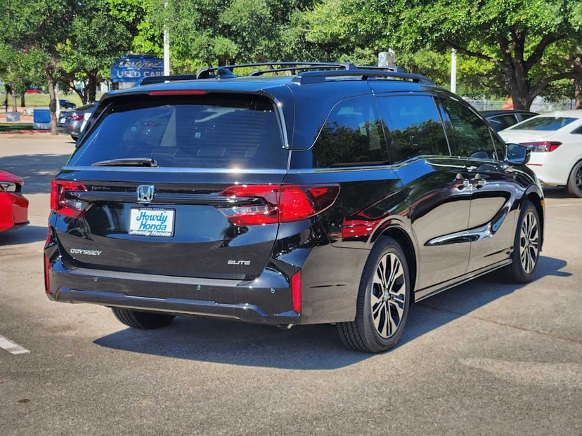 2026 Honda Odyssey - Image 3