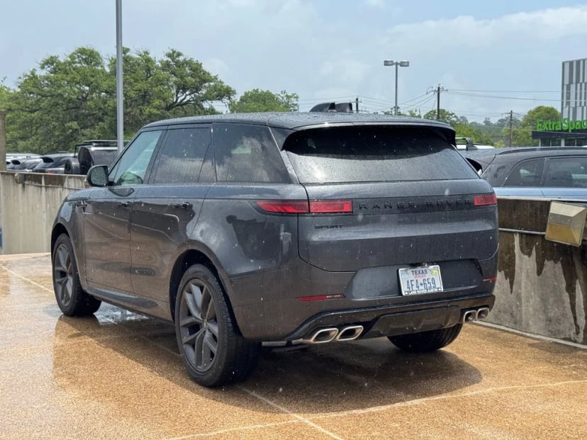 2025 Land Rover Range Rover Sport - Image 3