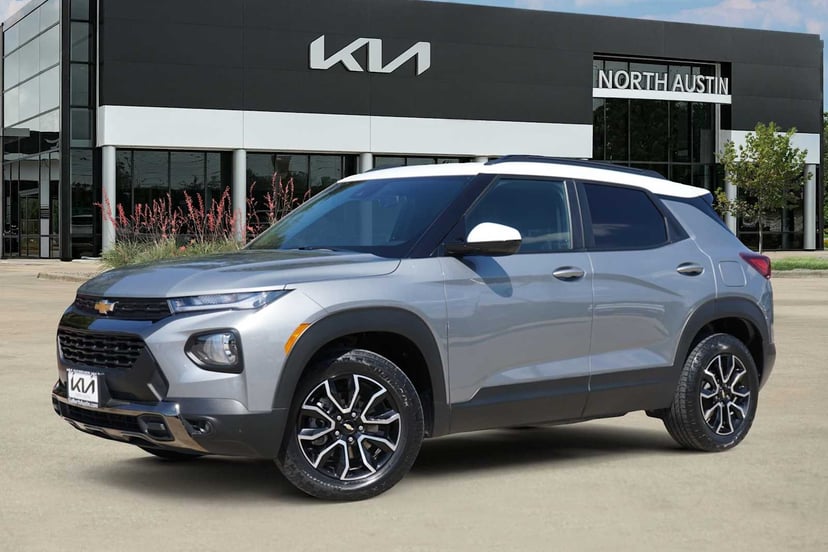 2023 Chevrolet Trailblazer - Image 1