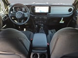 2025 Jeep Wrangler - Preview 10