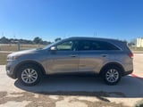 2017 Kia Sorento - Preview 3