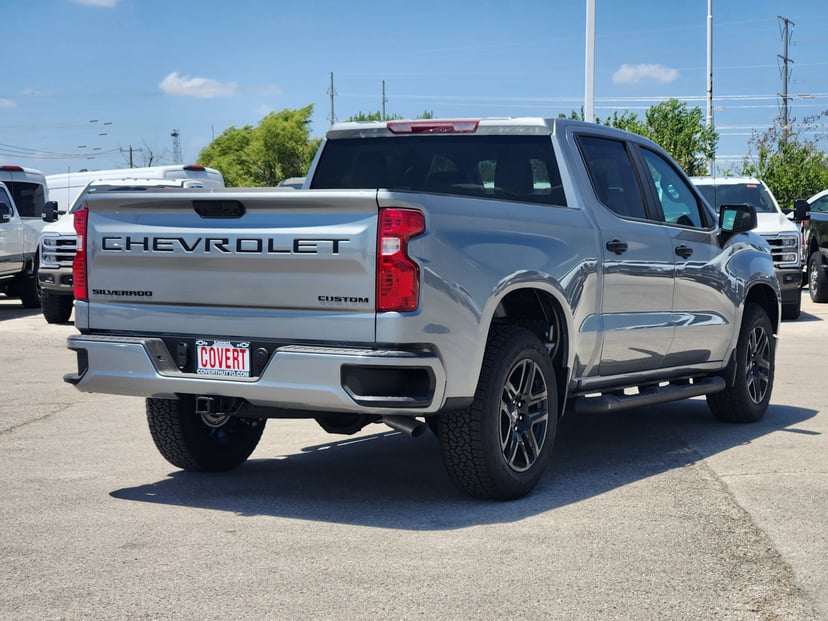 2026 Chevrolet Silverado 1500 - Image 2