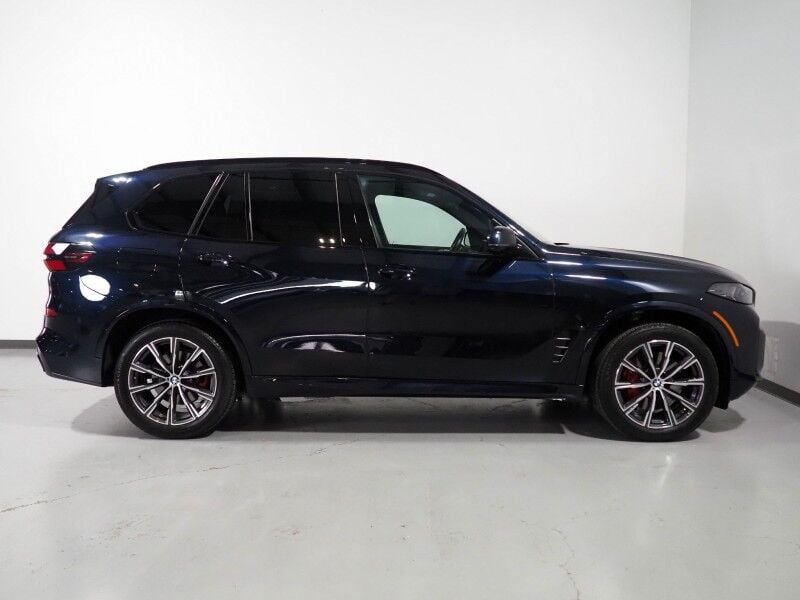2026 BMW X5 sDrive40i - Image 3