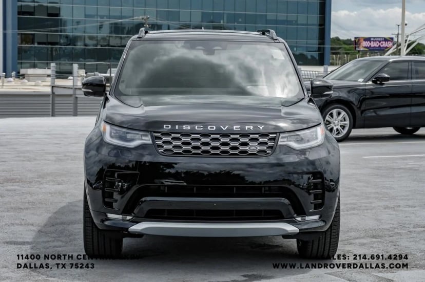 2026 Land Rover Discovery Gemini Edition 4D Sport Utility Santorini Black Metallic - Image 2
