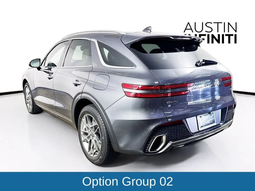 2022 Genesis GV70 - Image 2
