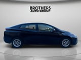 2016 Toyota Prius - Preview 10