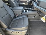 2026 Chevrolet Suburban - Preview 10