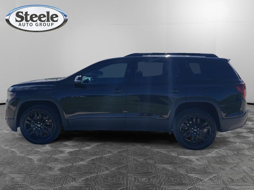 2023 GMC Acadia - Image 3