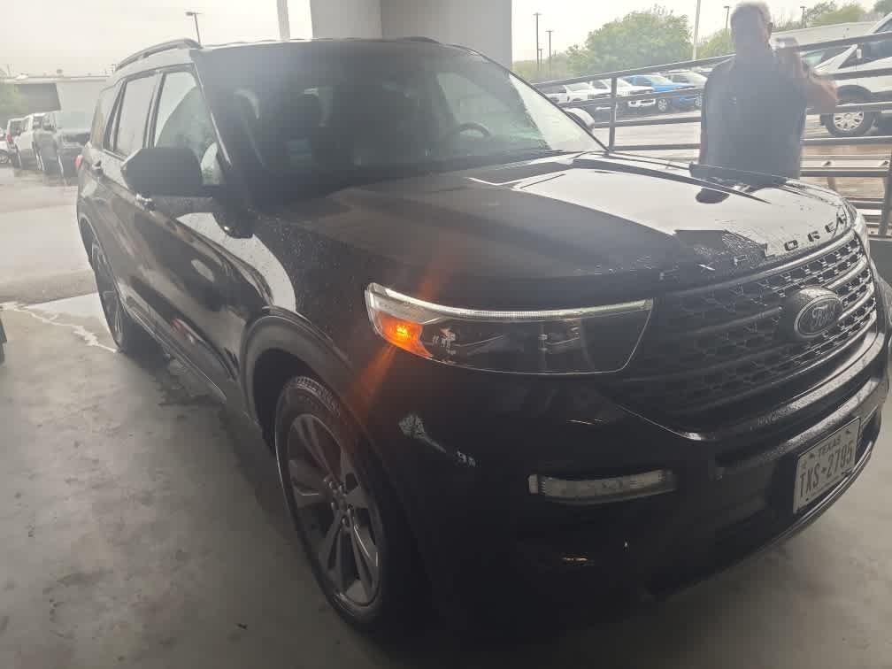 2024 Ford Explorer - Image 1